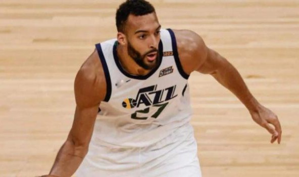 乐鱼体育APP下载-4000万先生再遭无名小卒打爆 爵士攻防皆存问题